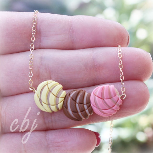 Acrylic tumbler Charms (Pan Dulce)